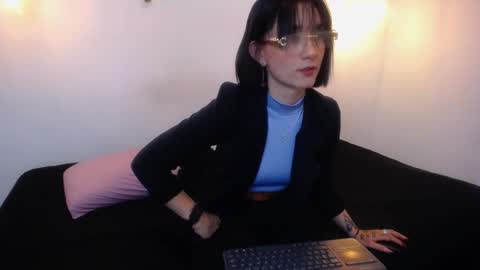 mikaza online show from March 18, 1:14 pm