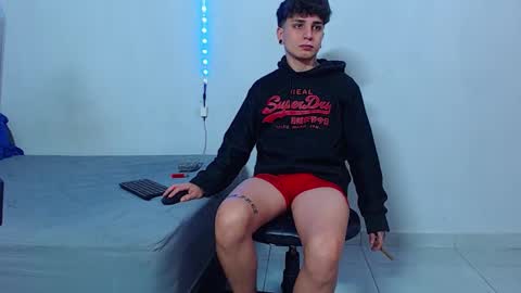 Mike IMDEPENDIENT MODEL online show from October 21, 1:34 pm