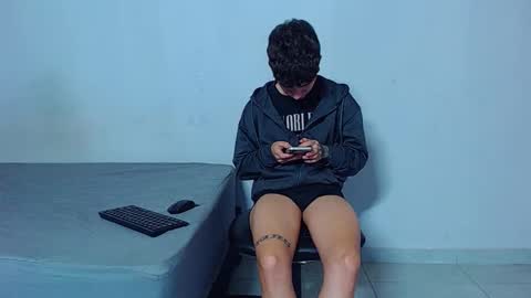 Mike IMDEPENDIENT MODEL online show from February 16, 1:57 am