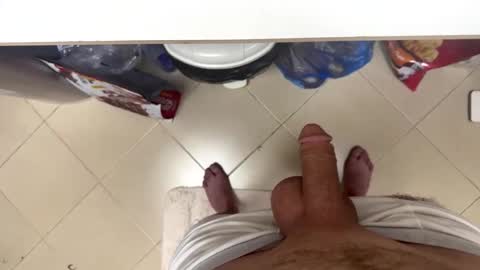 Snapshot of mike860947 chatting on October 15, 10:10 pm mike860947 online show from October 15, 10:10 pm