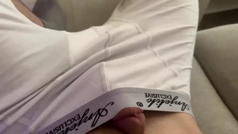 Snapshot of mike860947 chatting on January 16, 7:56 am mike860947 online show from January 16, 7:56 am