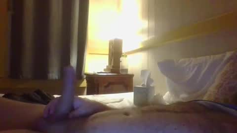 Snapshot of mike_21212121 chatting on January 12, 11:48 am mike_21212121 online show from January 12, 11:48 am