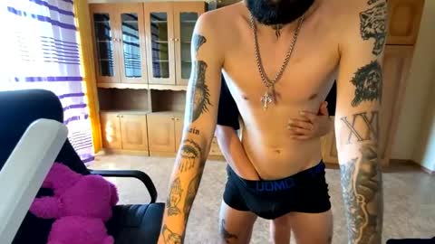 Mike and anna online show from June 9, 11:55 am