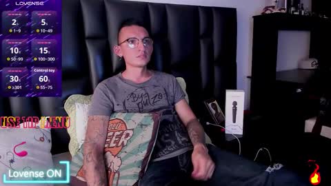 Mike Bennet Make me Cum Please online show from March 16, 8:02 pm