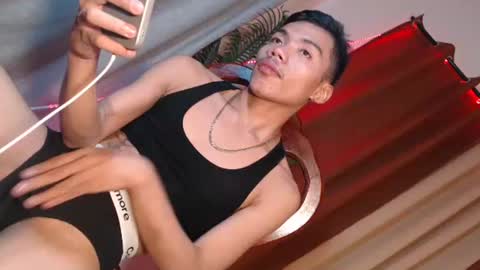 Snapshot of mike_cummer chatting on June 21, 8:22 pm Chan Chan online show from June 21, 8:22 pm