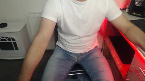 MikeMaster online show from December 8, 2:09 pm