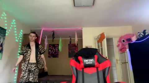 Mike online show from July 26, 9:49 am