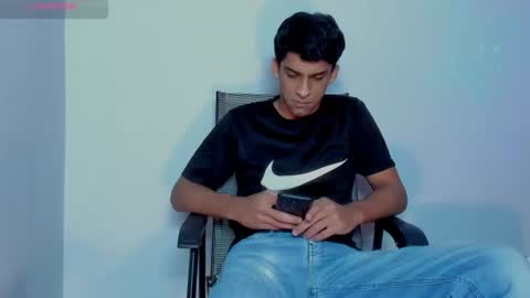 mike_shelby21 online show from July 22, 2:03 am