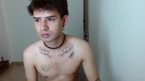 mike_smith03 online show from April 20, 3:48 pm