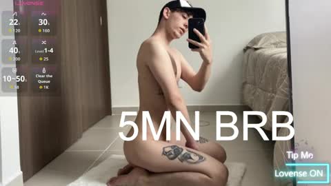 Mikebelf4 online show from April 22, 10:22 pm