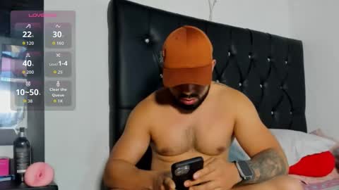 Snapshot of mikeblaree chatting on December 22, 3:31 pm mikeblaree online show from December 22, 3:31 pm