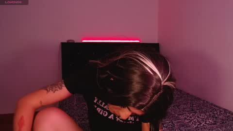 Snapshot of mikee_g chatting on January 15, 10:35 pm ZARA BLARE online show from January 15, 10:35 pm