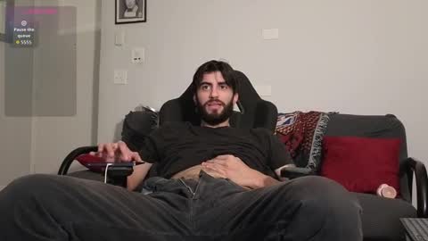 Snapshot of mikehawk1589 chatting on November 21, 6:12 am mikehawk1589 online show from November 21, 6:12 am