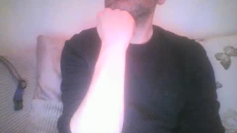 mikehockishuge9 online show from January 1, 1:47 am