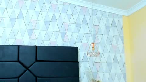 mikehuddson online show from April 19, 12:04 pm