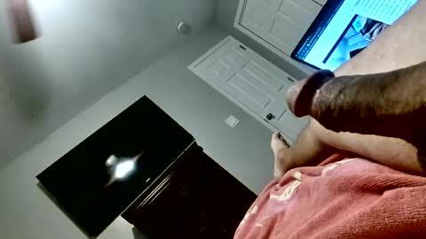 MikeHunt online show from August 3, 4:00 pm