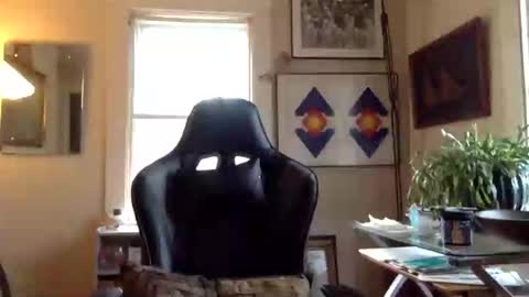 Snapshot of mikelub11235 chatting on January 7, 8:21 pm mikelub11235 online show from January 7, 8:21 pm