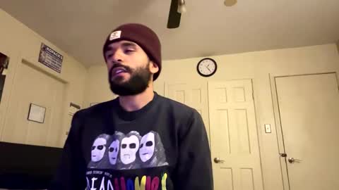 Snapshot of mikemikemikey9996 chatting on November 19, 6:24 am mikemikemikey9996 online show from November 19, 6:24 am