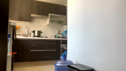 Snapshot of miker1239 chatting on December 30, 2:19 pm miker1239 online show from December 30, 2:19 pm