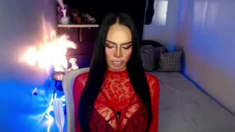 Mistress MikeyAlawi online show from April 28, 6:57 pm