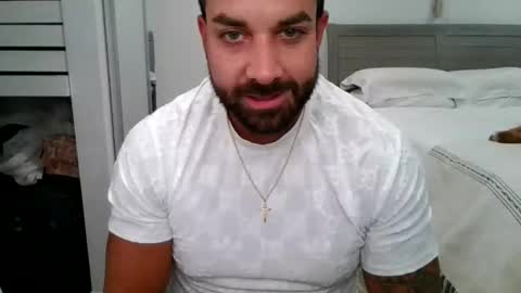 Snapshot of mikeydiesel55 chatting on September 19, 10:32 pm mikeydiesel55 online show from September 19, 10:32 pm