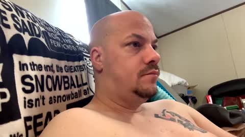 Snapshot of mikeylikesit2222 chatting on February 22, 4:19 pm mikeylikesit2222 online show from February 22, 4:19 pm