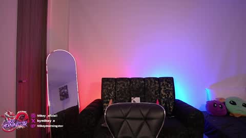 mikeymorningstar online show from April 17, 10:02 pm