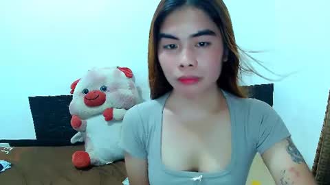 Snapshot of mikhayla_and_zeus_room chatting on June 29, 3:35 am Mikhayla and Zeus online show from June 29, 3:35 am
