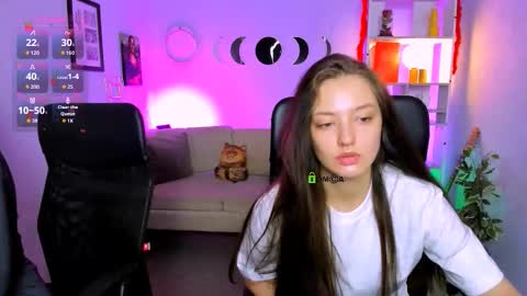 Miki online show from March 18, 6:38 am