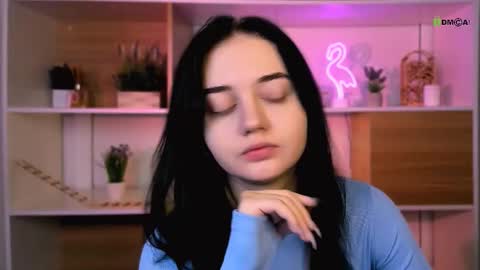 Snapshot of miki_ti chatting on December 14, 6:19 am miki_ti online show from December 14, 6:19 am