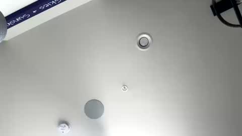 Mikkah online show from October 13, 3:56 pm