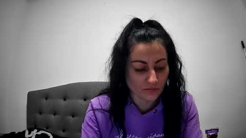 Mikyloveu online show from March 4, 4:02 pm