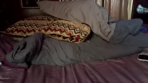 Snapshot of mil8207 chatting on November 11, 6:08 pm mil8207 online show from November 11, 6:08 pm