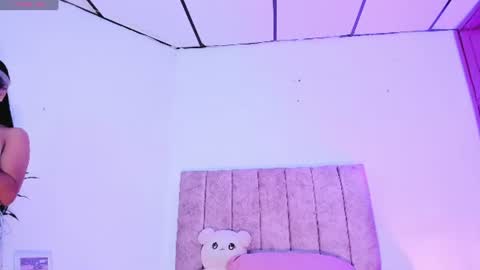 mila_1wood online show from July 15, 12:54 pm
