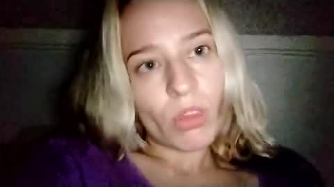 Snapshot of mila_420 chatting on October 29, 1:35 pm Mila 420 online show from October 29, 1:35 pm