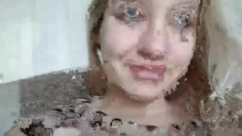 Snapshot of mila_420 chatting on December 16, 9:58 am Mila 420 online show from December 16, 9:58 am