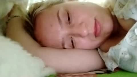 Snapshot of mila_420 chatting on June 15, 8:16 am Mila 420 online show from June 15, 8:16 am