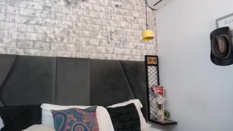 mila_adamss online show from October 30, 10:27 am