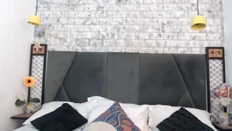 mila_adamss online show from November 24, 11:21 am