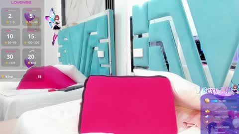 Snapshot of mila_clum chatting on January 21, 9:46 pm Camila online show from January 21, 9:46 pm