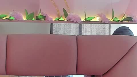 mila_grace_ online show from May 15, 6:48 pm