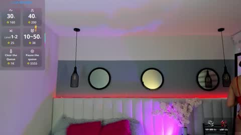 mila_hank online show from September 26, 12:20 pm