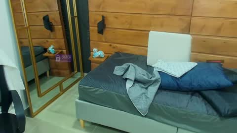 Snapshot of mila_kiitty chatting on May 19, 11:16 am Milena online show from May 19, 11:16 am