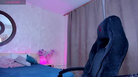 mila_kinor online show from January 15, 10:49 am