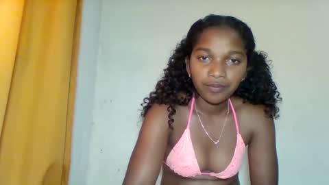 mila_lunah online show from March 30, 12:50 pm