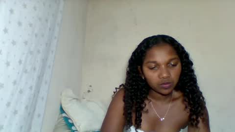mila_lunah online show from April 29, 5:41 pm