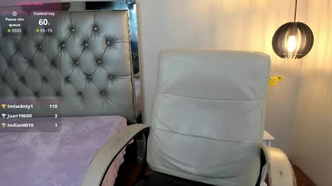 mila_quin online show from May 27, 1:57 am