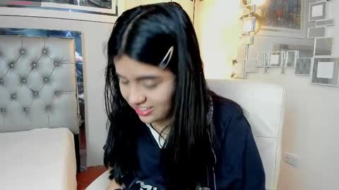 mila_quin online show from June 1, 7:48 pm