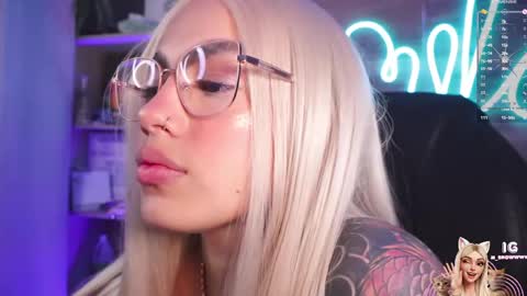M I L A  online show from May 15, 3:30 pm