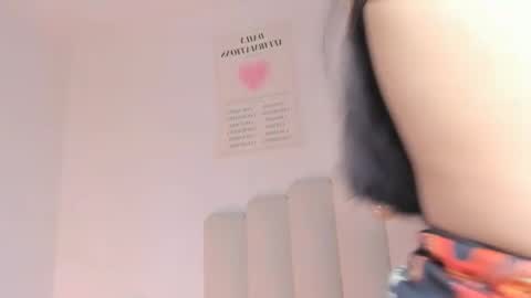 mila_stark333 online show from February 16, 3:35 am